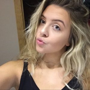 Meet your Posher, Kassie